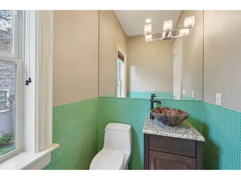 9309 NW Finzer Court Portland OR 97229