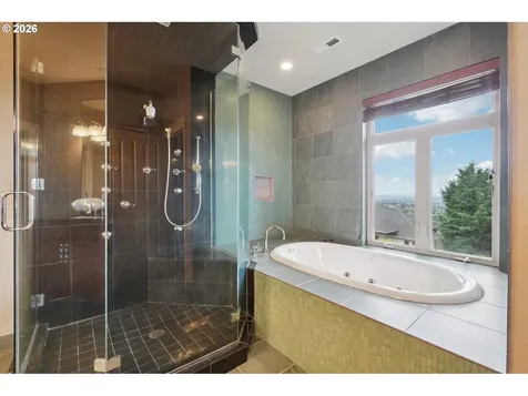 9309 NW Finzer Court Portland OR 97229