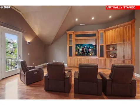 9309 NW Finzer Court Portland OR 97229