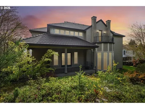 9309 NW Finzer Court Portland OR 97229