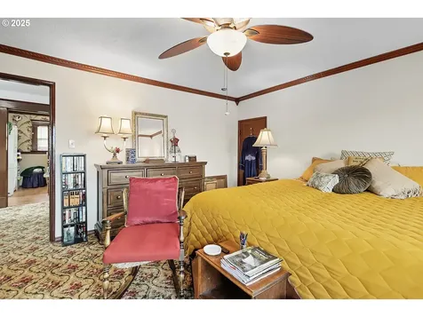 1022 E 10th Street The Dalles OR 97058