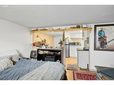 1022 E 10th Street The Dalles OR 97058
