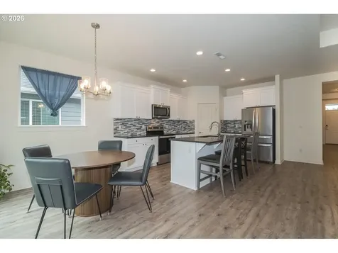 148 NW Liberty Lane Estacada OR 97023