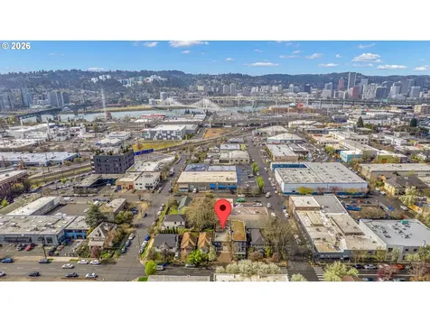 2315 SE 11th Avenue Portland OR 97214