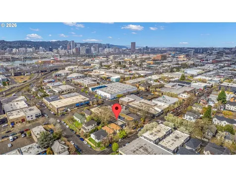 2315 SE 11th Avenue Portland OR 97214