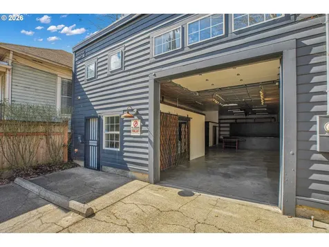 2315 SE 11th Avenue Portland OR 97214