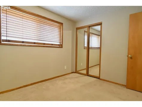5902 NE 11th Avenue Portland OR 97211