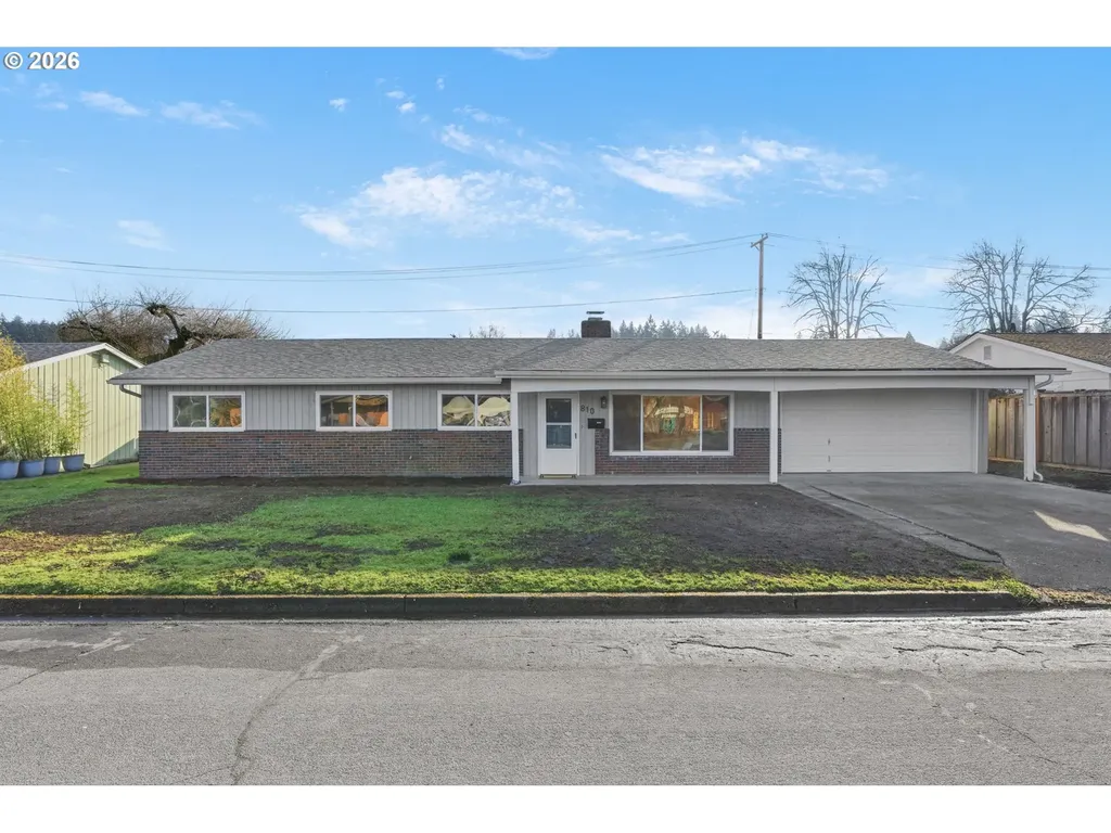 810 E 37th Avenue Eugene OR 97405