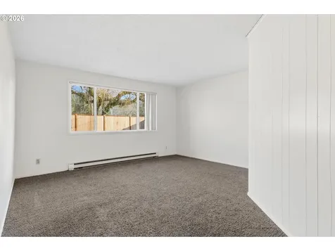 810 E 37th Avenue Eugene OR 97405
