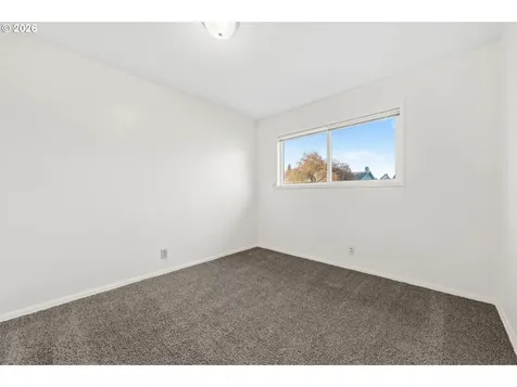 810 E 37th Avenue Eugene OR 97405