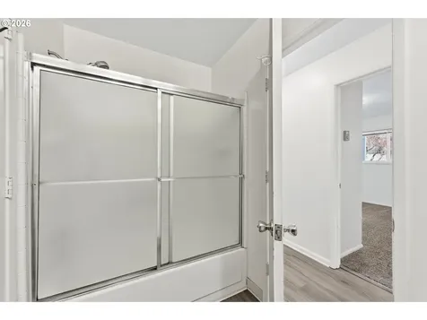 810 E 37th Avenue Eugene OR 97405