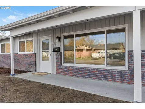 810 E 37th Avenue Eugene OR 97405