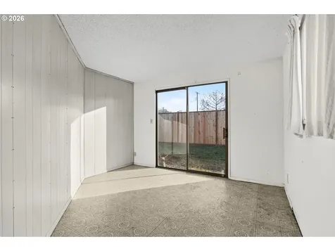 810 E 37th Avenue Eugene OR 97405