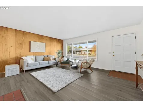 810 E 37th Avenue Eugene OR 97405
