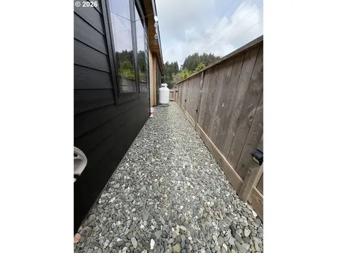 94254 11th Street Gold Beach OR 97444