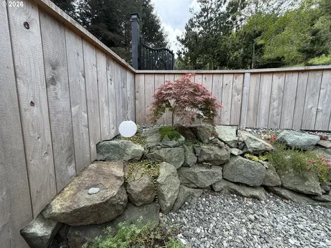 94254 11th Street Gold Beach OR 97444