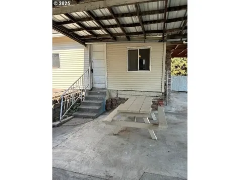 913 NW Ellis Avenue Pendleton OR 97801