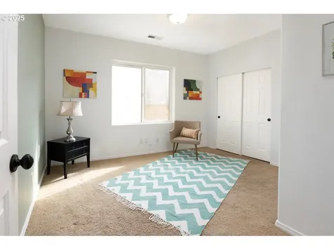 1299 Peets Court Eugene OR 97402