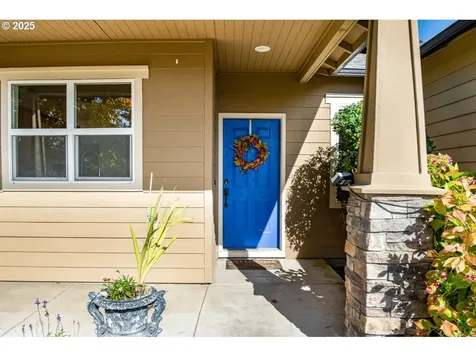 1299 Peets Court Eugene OR 97402