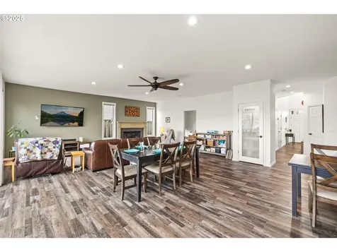 12021 SE Summer Place Clackamas OR 97015