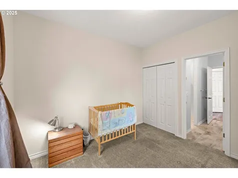 12021 SE Summer Place Clackamas OR 97015