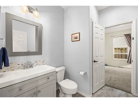 12021 SE Summer Place Clackamas OR 97015