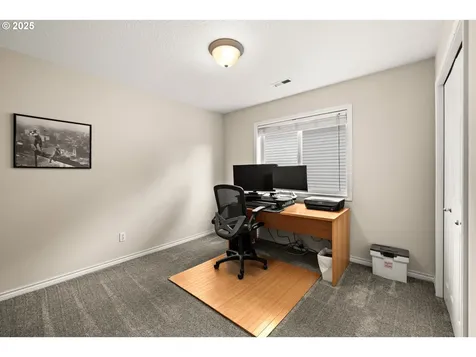 12021 SE Summer Place Clackamas OR 97015
