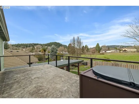 12021 SE Summer Place Clackamas OR 97015