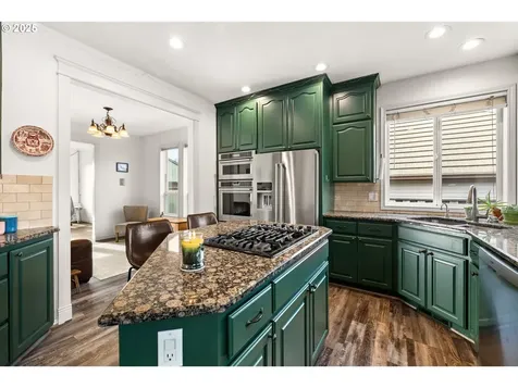 12021 SE Summer Place Clackamas OR 97015