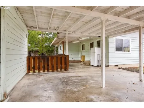 1048 Seeley Street Myrtle Creek OR 97457