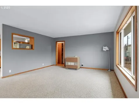 1048 Seeley Street Myrtle Creek OR 97457
