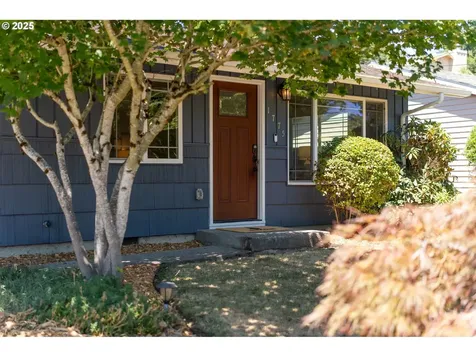 1775 Sunset Avenue West Linn OR 97068
