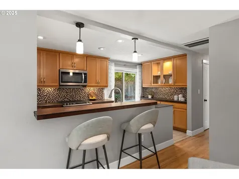 1775 Sunset Avenue West Linn OR 97068