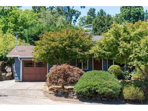 1775 Sunset Avenue West Linn OR 97068