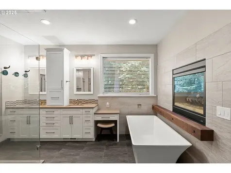 15110 Oyer Drive Oregon City OR 97045