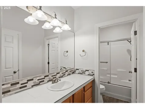 15110 Oyer Drive Oregon City OR 97045