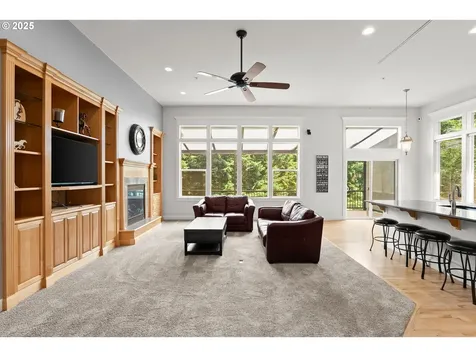 15110 Oyer Drive Oregon City OR 97045