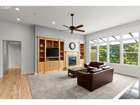 15110 Oyer Drive Oregon City OR 97045