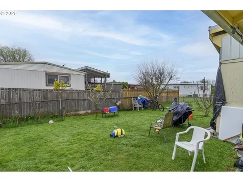 635 NW Fenton Street Mcminnville OR 97128