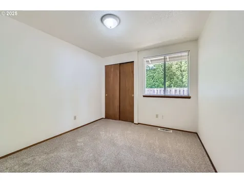 21122 NW Cannes Drive Portland OR 97229