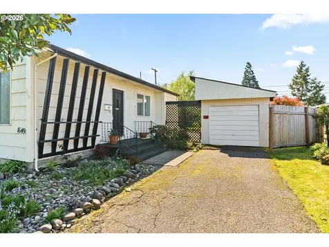 1649 G Street Springfield OR 97477