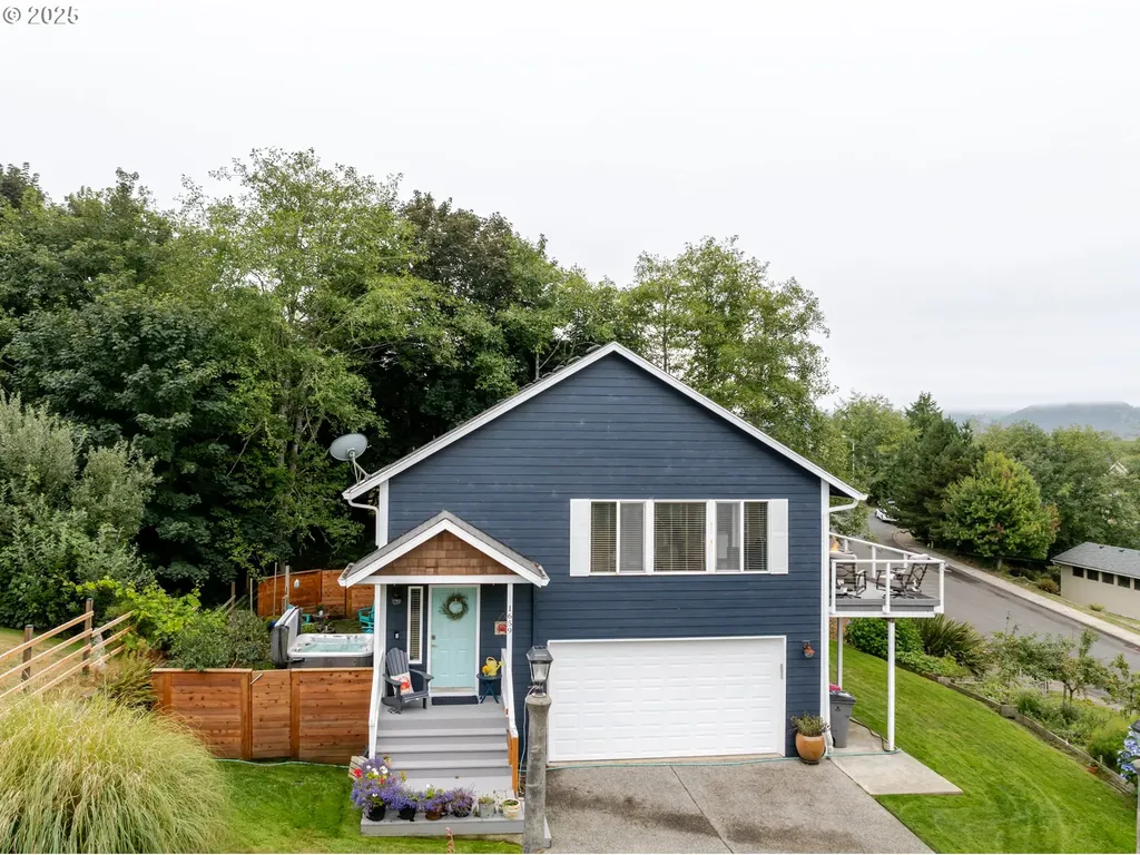 1659 Whispering Pines Drive Seaside OR 97138