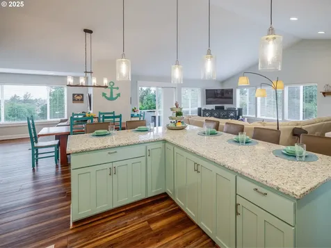 1659 Whispering Pines Drive Seaside OR 97138
