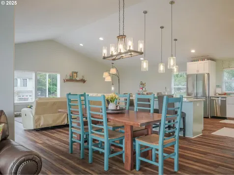 1659 Whispering Pines Drive Seaside OR 97138