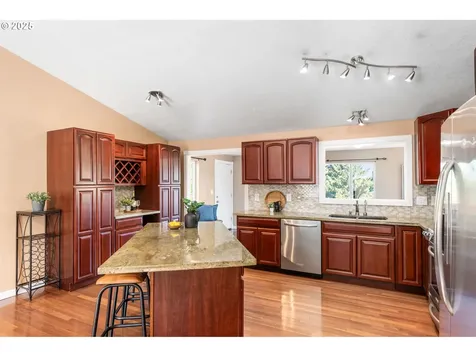 6931 SE 115th Avenue Portland OR 97266