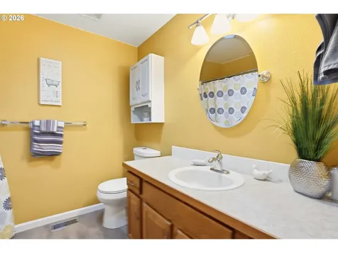 15068 Hiltonhead Court Oregon City OR 97045