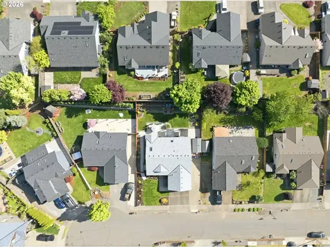 15068 Hiltonhead Court Oregon City OR 97045