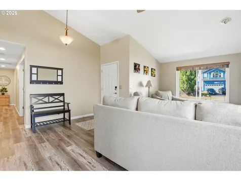 15068 Hiltonhead Court Oregon City OR 97045