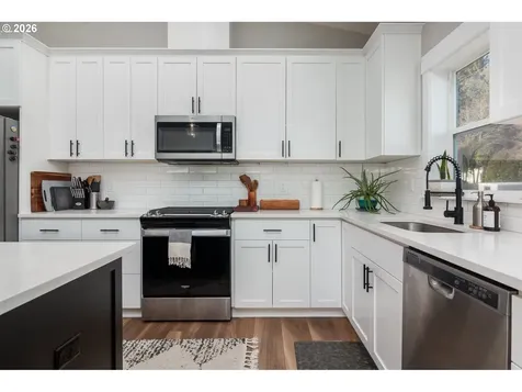 1495 NE Lake Drive Lincoln City OR 97367