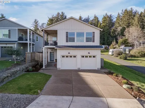 1495 NE Lake Drive Lincoln City OR 97367